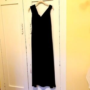 Elegant black maxi dress
